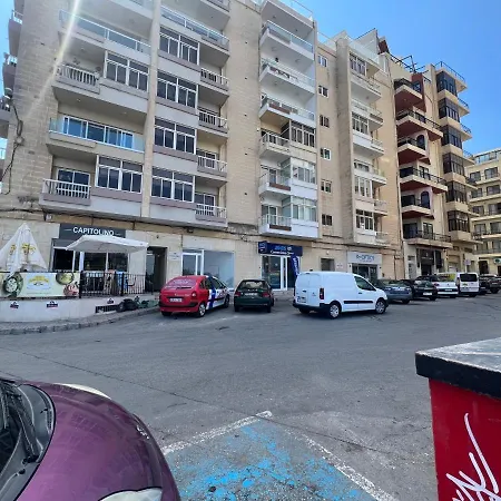 Seafront Apartament * Σλιέμα